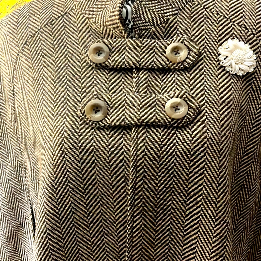 Herringbone Cape - image 2